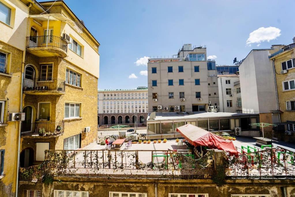 Cozy 2-Bedroom Flat In The Very Center Of Sofia Buitenkant foto